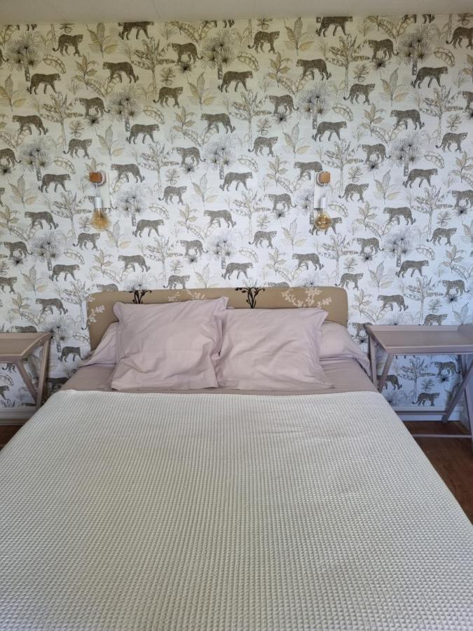 Location Saisonniere Appartement Situe A ソミュール エクステリア 写真